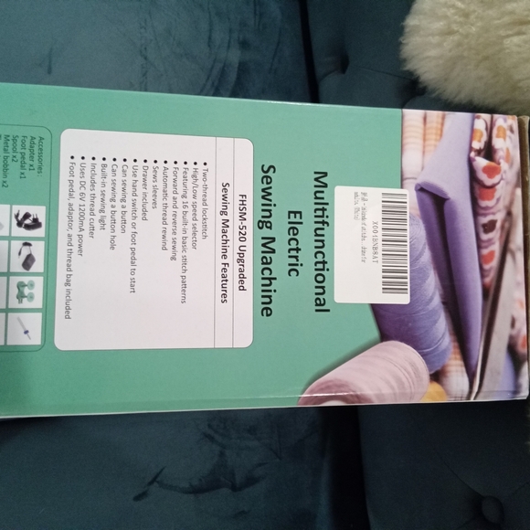 Electric Sewing Machine - Picture 4 of 4